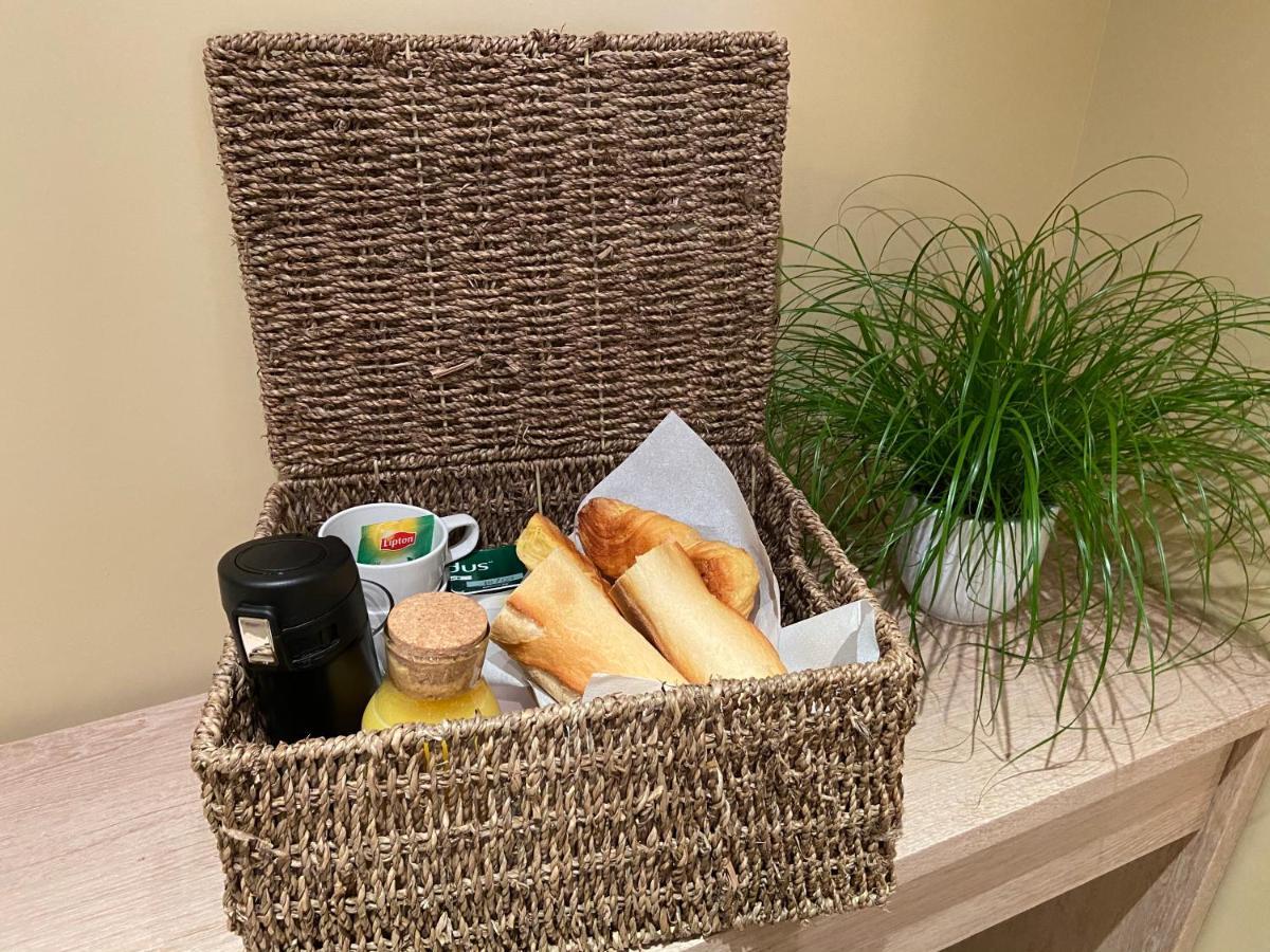Bisseuil Au Fil De L'O Bed & Breakfast エクステリア 写真