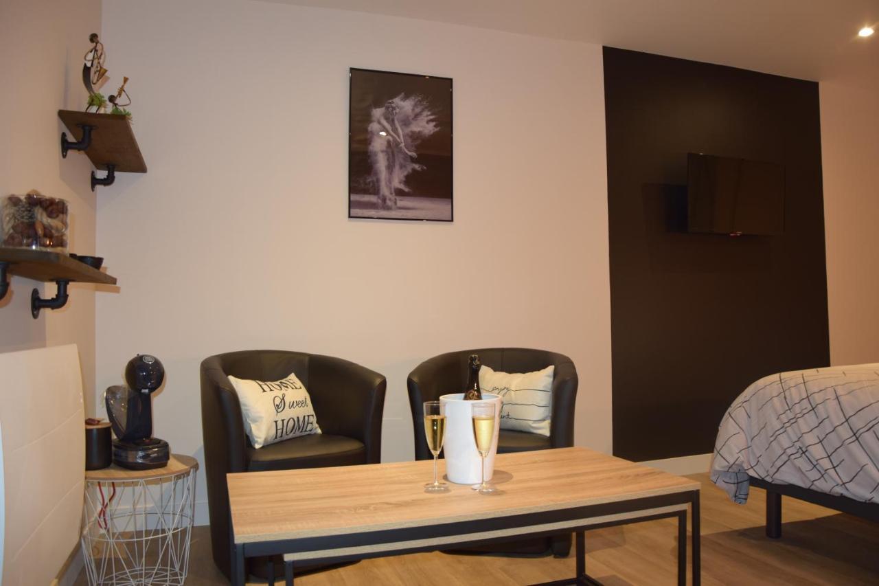 Bisseuil Au Fil De L'O Bed & Breakfast エクステリア 写真